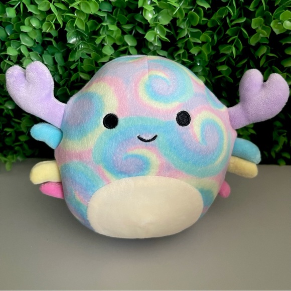 Christabel the Tie Dye Crab Squishmallows 5" - Picture 2 of 6